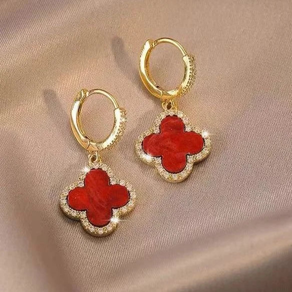 Naušnice s djetelinom sreće – Elegantne i bezvremenske