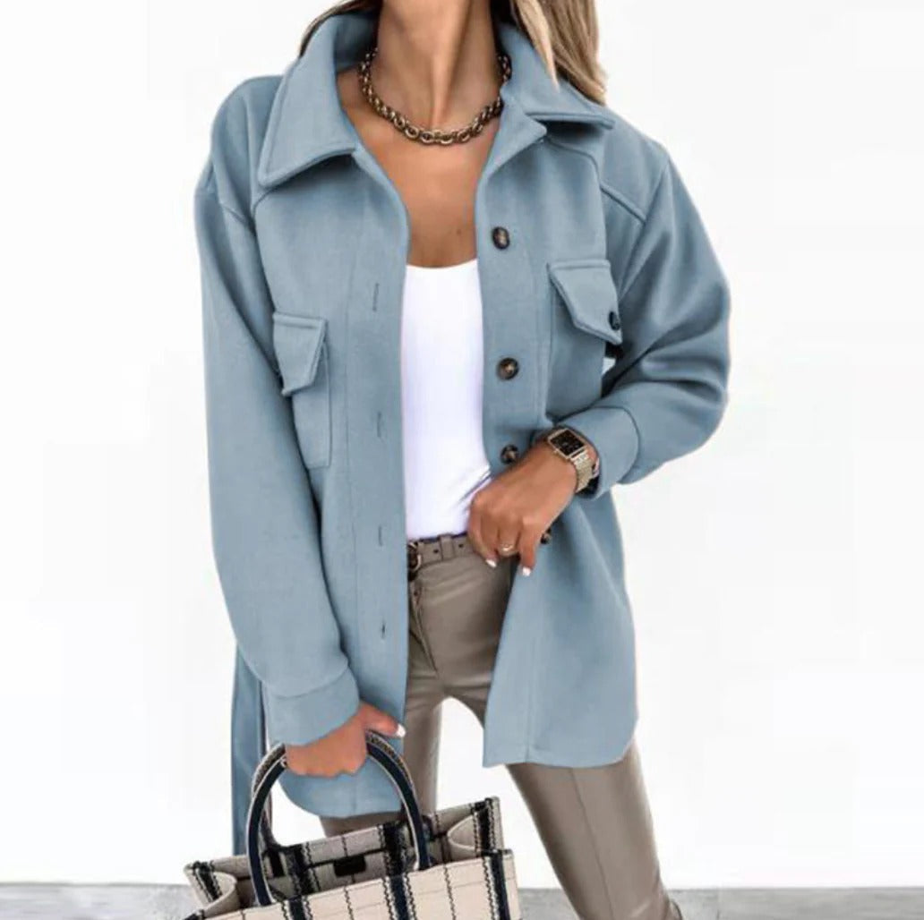 Lynda Licht Lentejasje – Femenina y cálida para cada look
