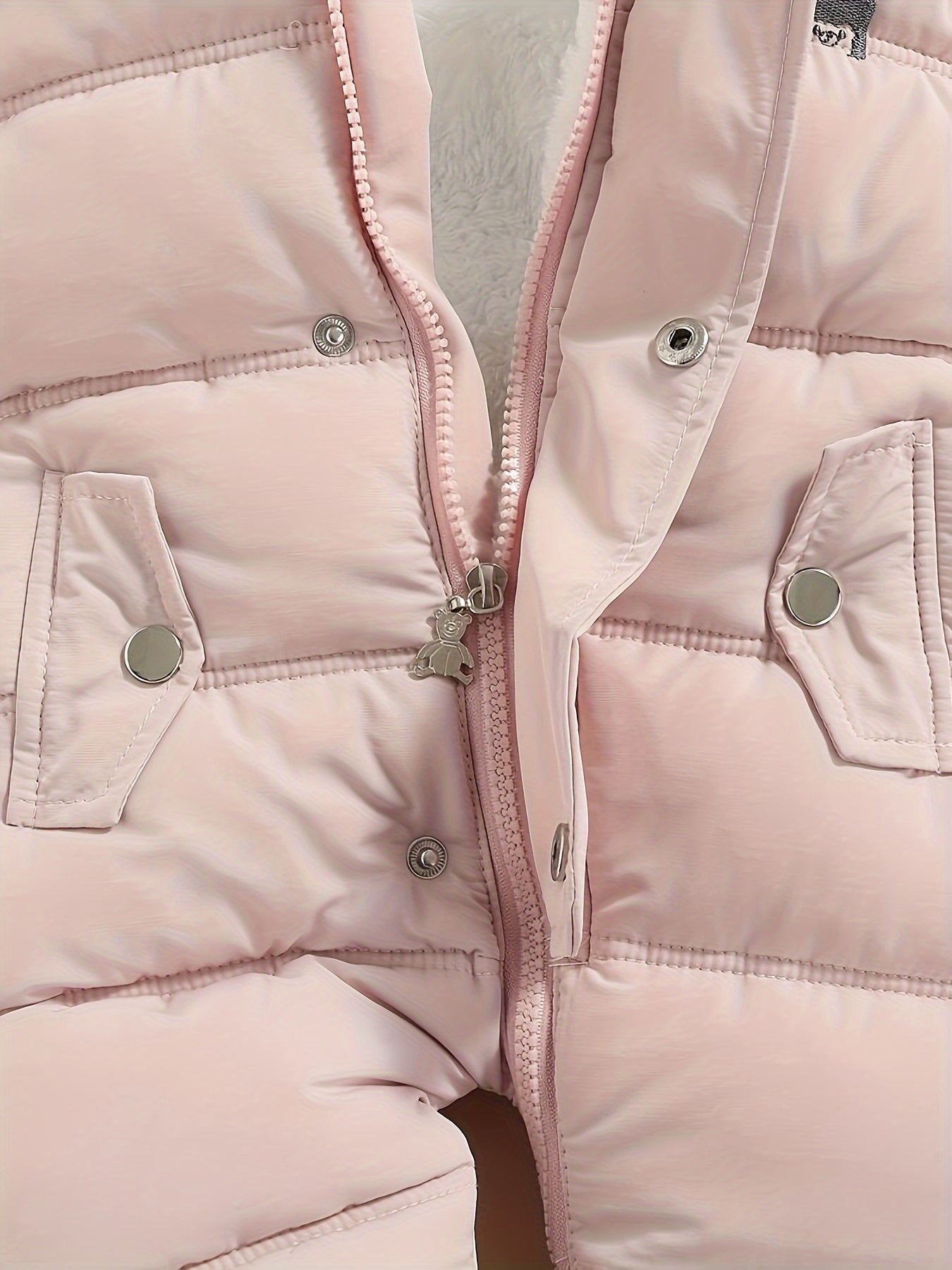 Mono de bebé Snowy: mono de invierno cálido con capucha para uso en exteriores