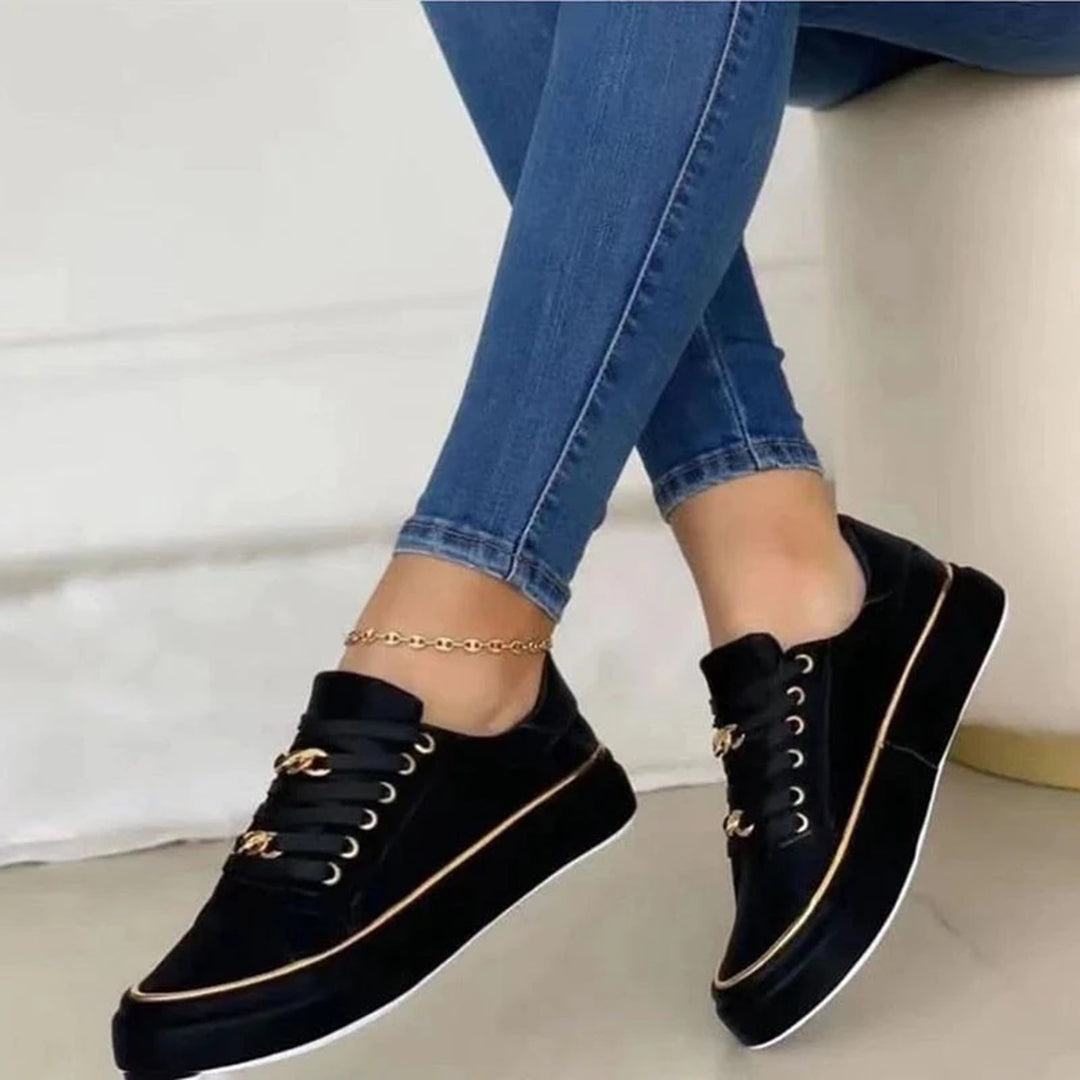 Zapatillas deportivas brillantes de lujo para mujer: cómodas y modernas para el día a día.