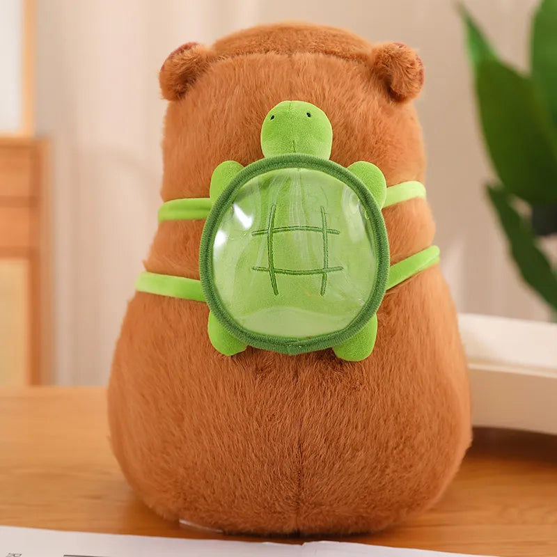 Peluche de carpincho con mochila de tortuga: suave y súper lindo.