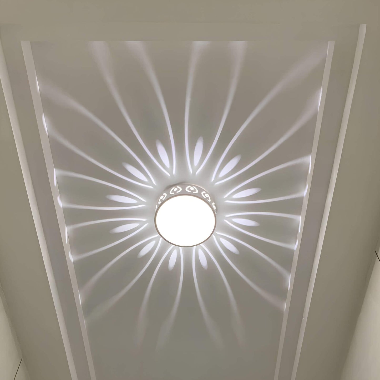 Moderna LED stropna svjetiljka – Za ulaz, hodnik i balkon