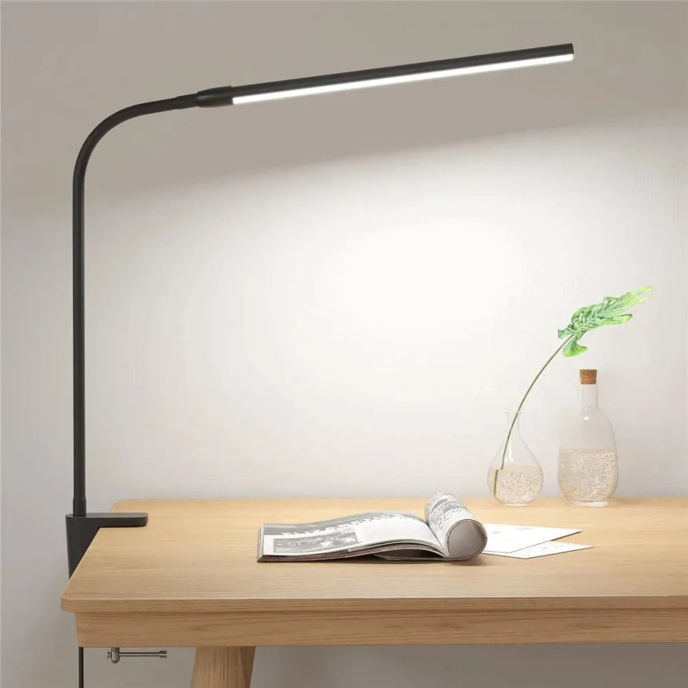 Slimme stolna lampa – Fleksibilno osvjetljenje za dom i ured