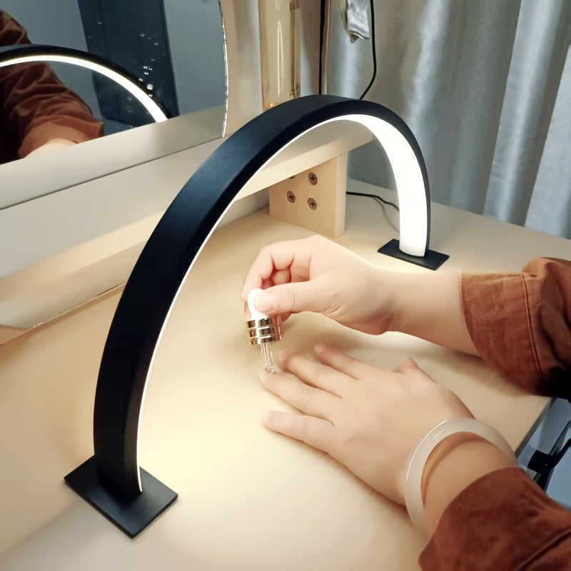 Lámpara de mesa LED arqueada con función de atenuación