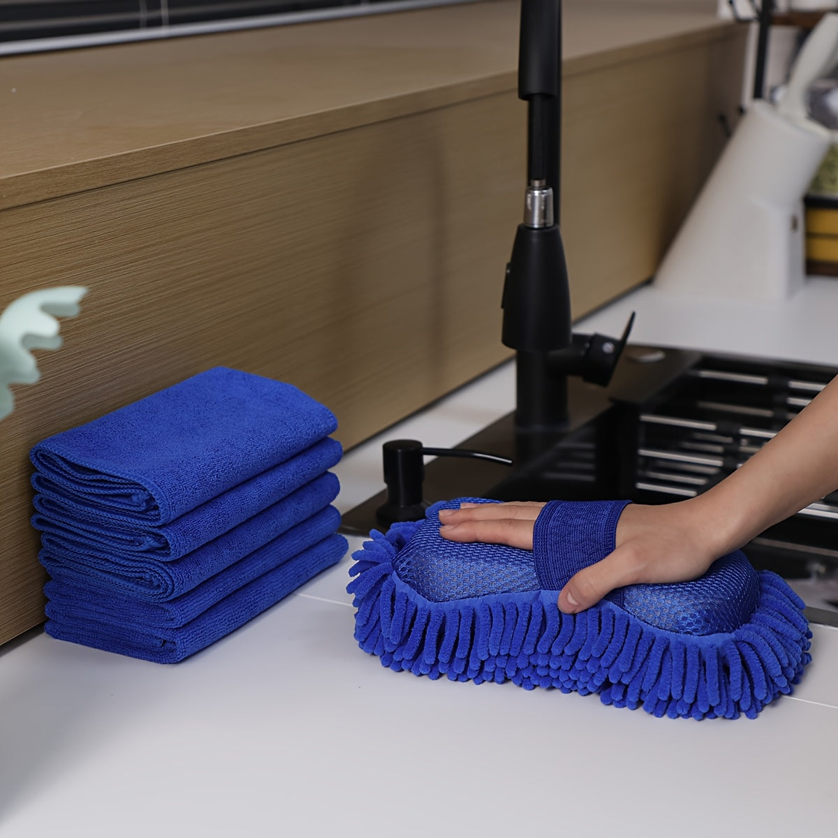 Kit de microfibra para lavado de coches: esponjas y toallas para resultados brillantes