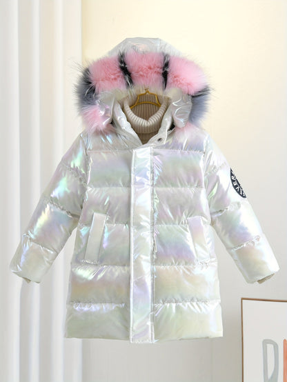 Chaqueta de invierno brillante de Sophie para niños: moderna y cálida para los días fríos.