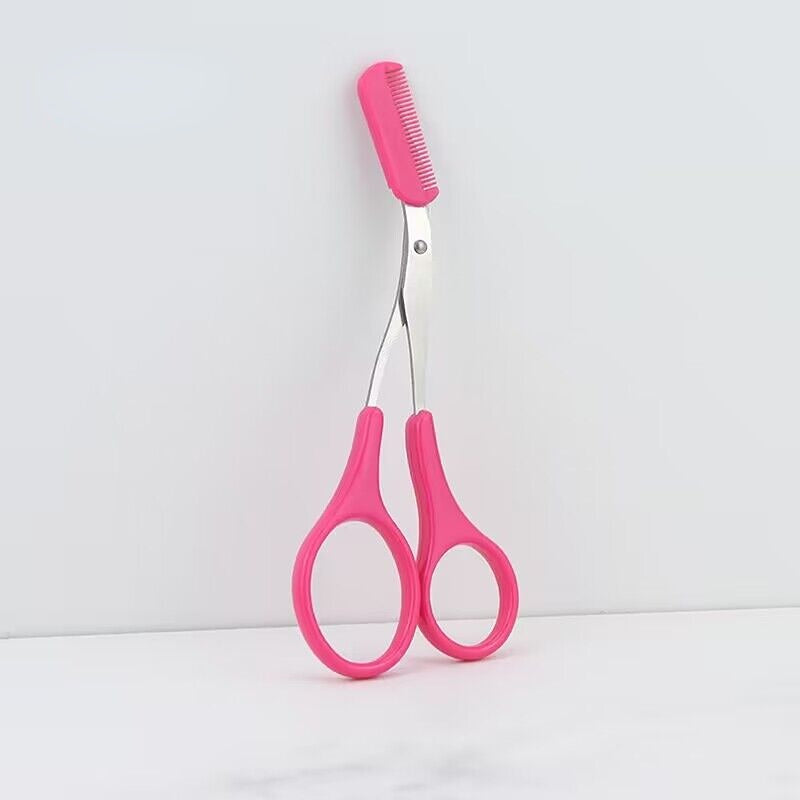 Tijeras profesionales para cejas: precisas y duraderas.