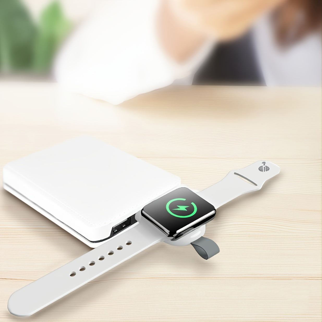 Prijenosni bežični punjač - Praktičan za tvoj Apple Watch