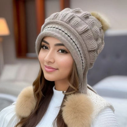 Gorro de invierno Nora con orejeras: estilo y calidez en el frío.