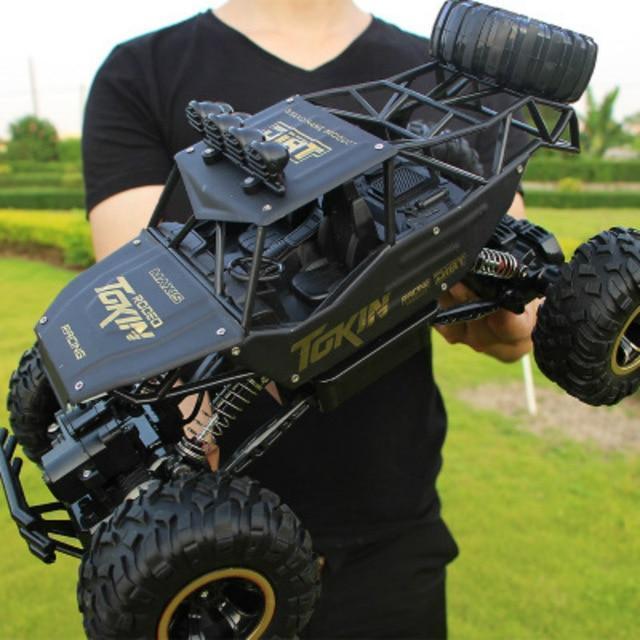 RockRider RC kamion – Ultimativna offroad zabava za mlade i stare