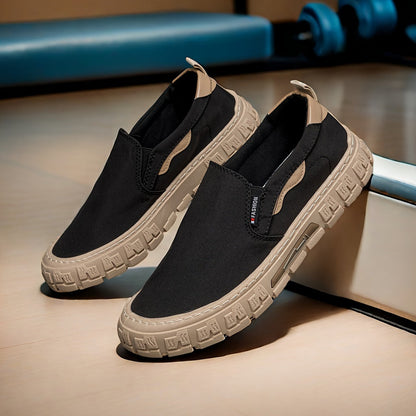 Zapatos de skate casuales sólidos para hombre: cómodos y seguros para uso al aire libre.