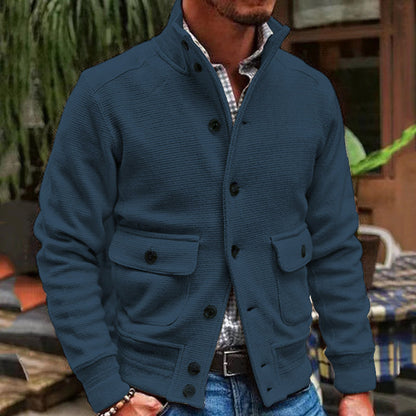 Chaqueta informal de hombre con cuello alto