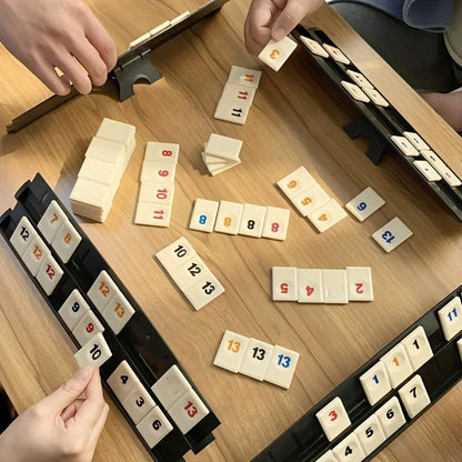 Versión de viaje de Rummikub: diversión para toda la familia