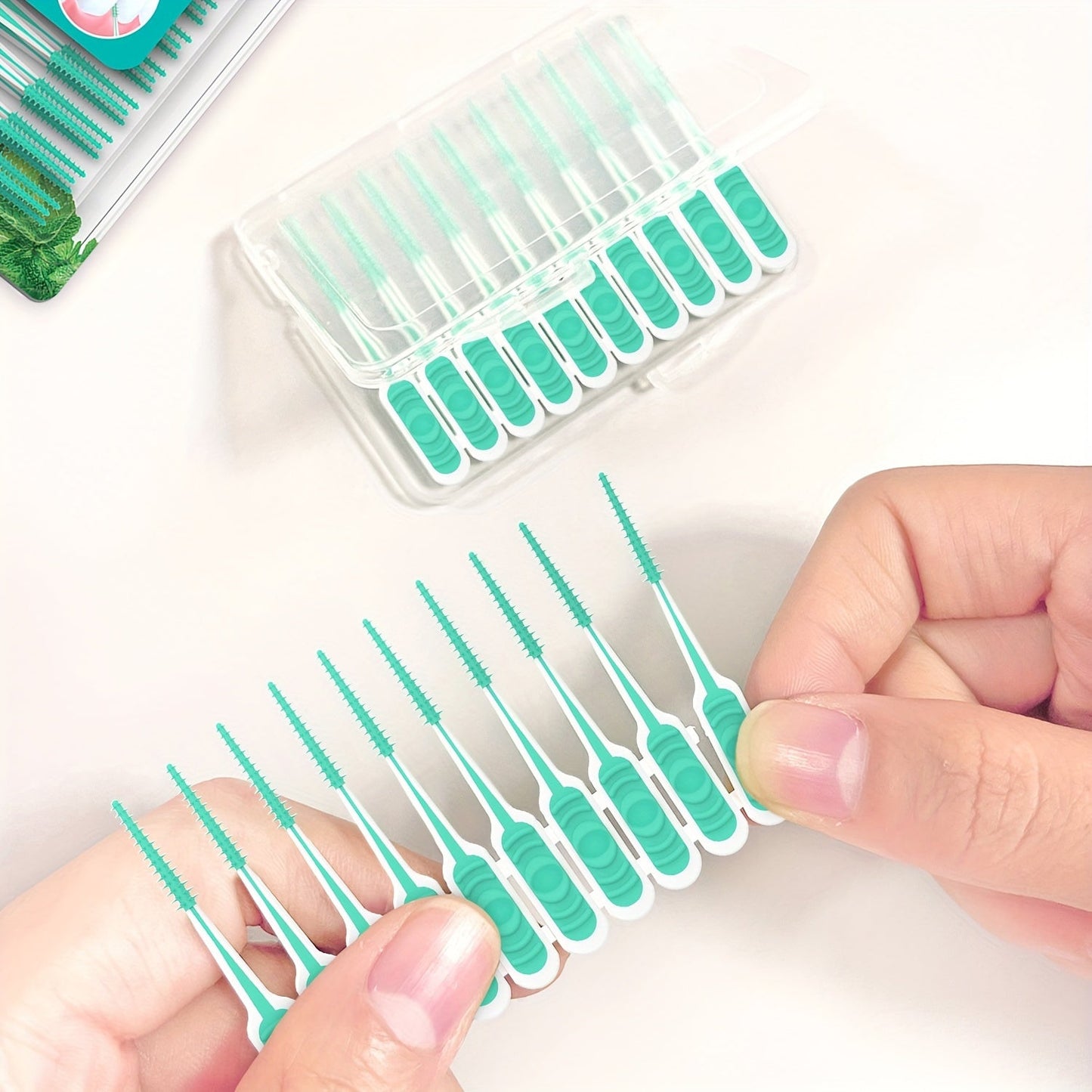 Meki interdentalni čačkalice – Osvježavajuće s okusom mente i ergonomski dizajnirane