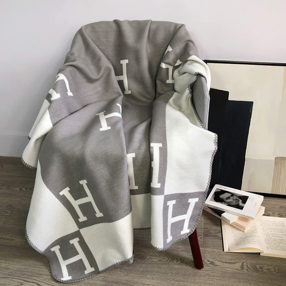 Luxe vunene kašmirske deke – Elegantna toplina i udobnost