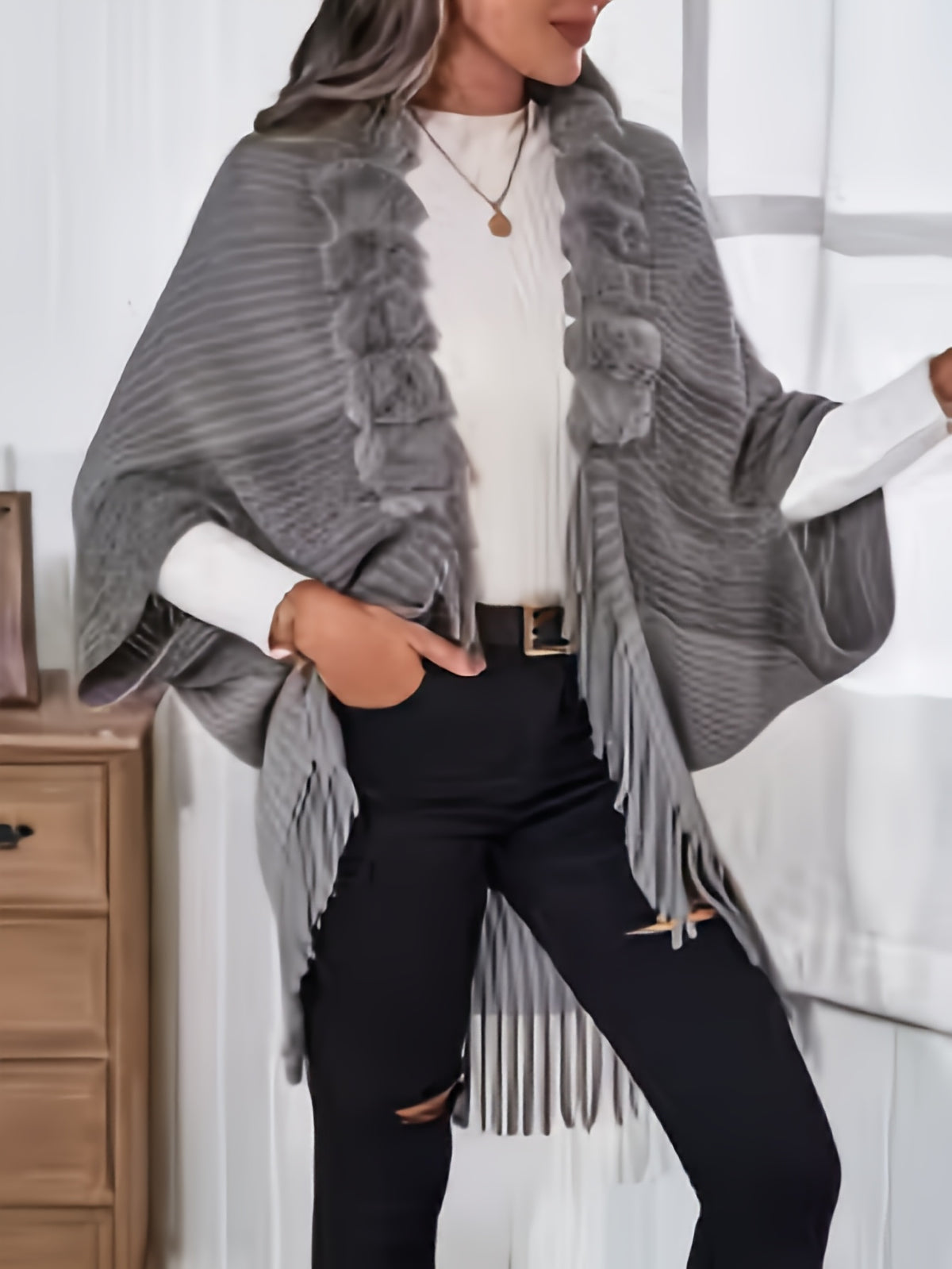 Eleganter Damen-Schal mit geometrischem Muster