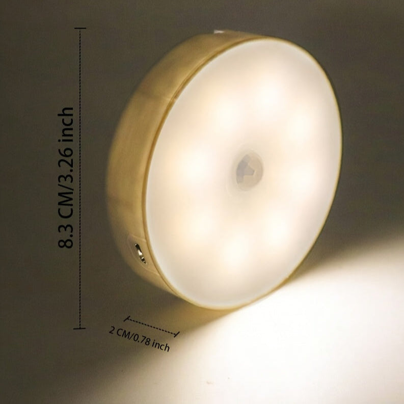 LED noćna lampa sa senzorom – Praktična i atmosferska za svaki prostor
