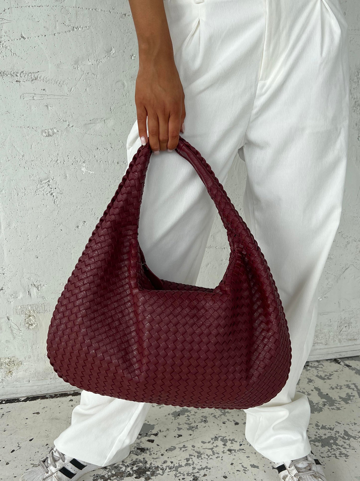 Bolsa de ombro chique trançada – Para um look elegante
