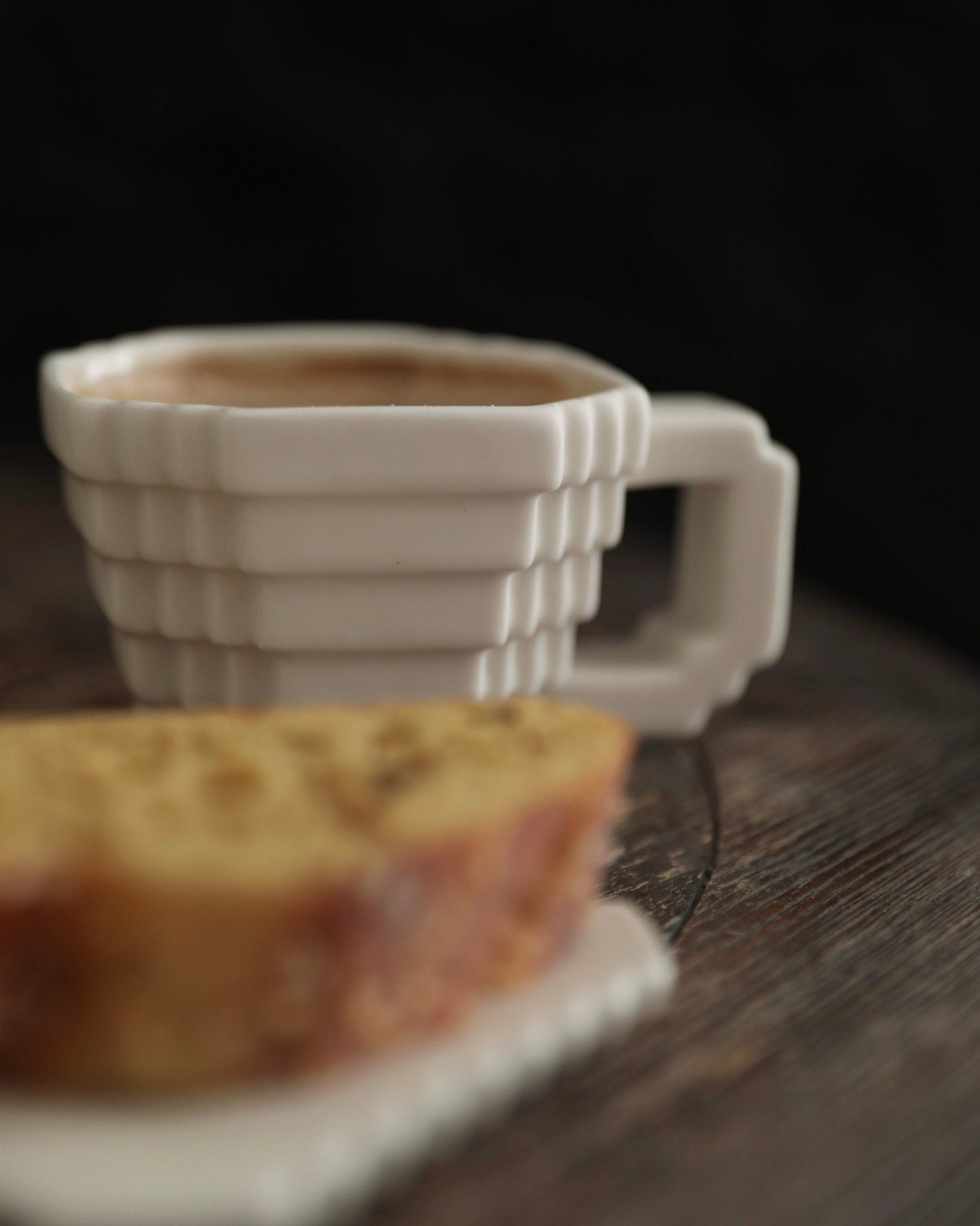 Taza de diseño Pixel con platillo