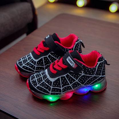 Spider-Man tenisice s LED-om – Avantura u svakom koraku za tvoje dijete