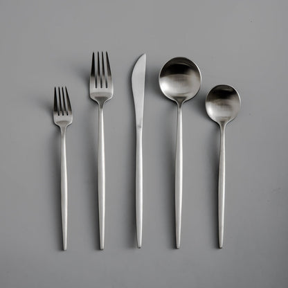 Aurora set pribora za jelo – Minimalistički, moderan i bezvremen