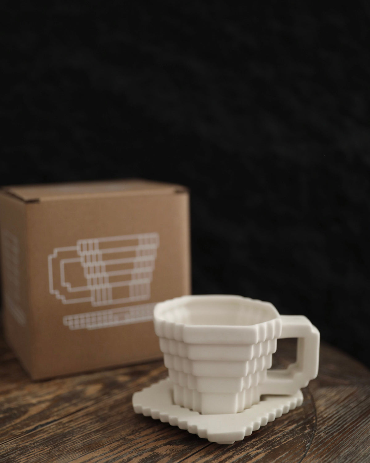 Taza de diseño Pixel con platillo
