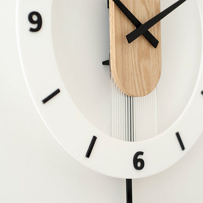 Skandinavische Pendel-Wanduhr