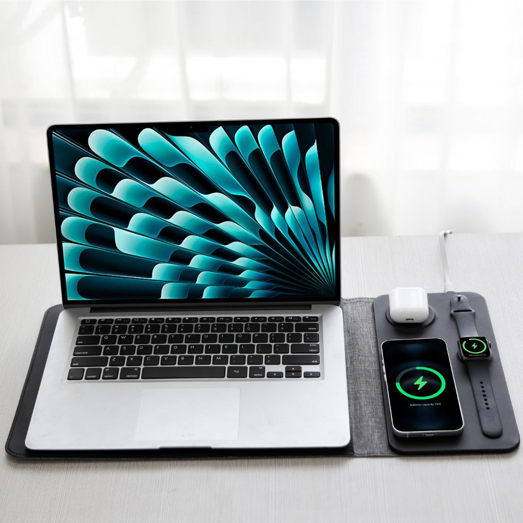PowerDesk Sleeve – Tanak omot za laptop s bežičnim punjenjem