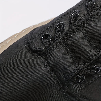 Zapatos de skate casuales sólidos para hombre: cómodos y seguros para uso al aire libre.