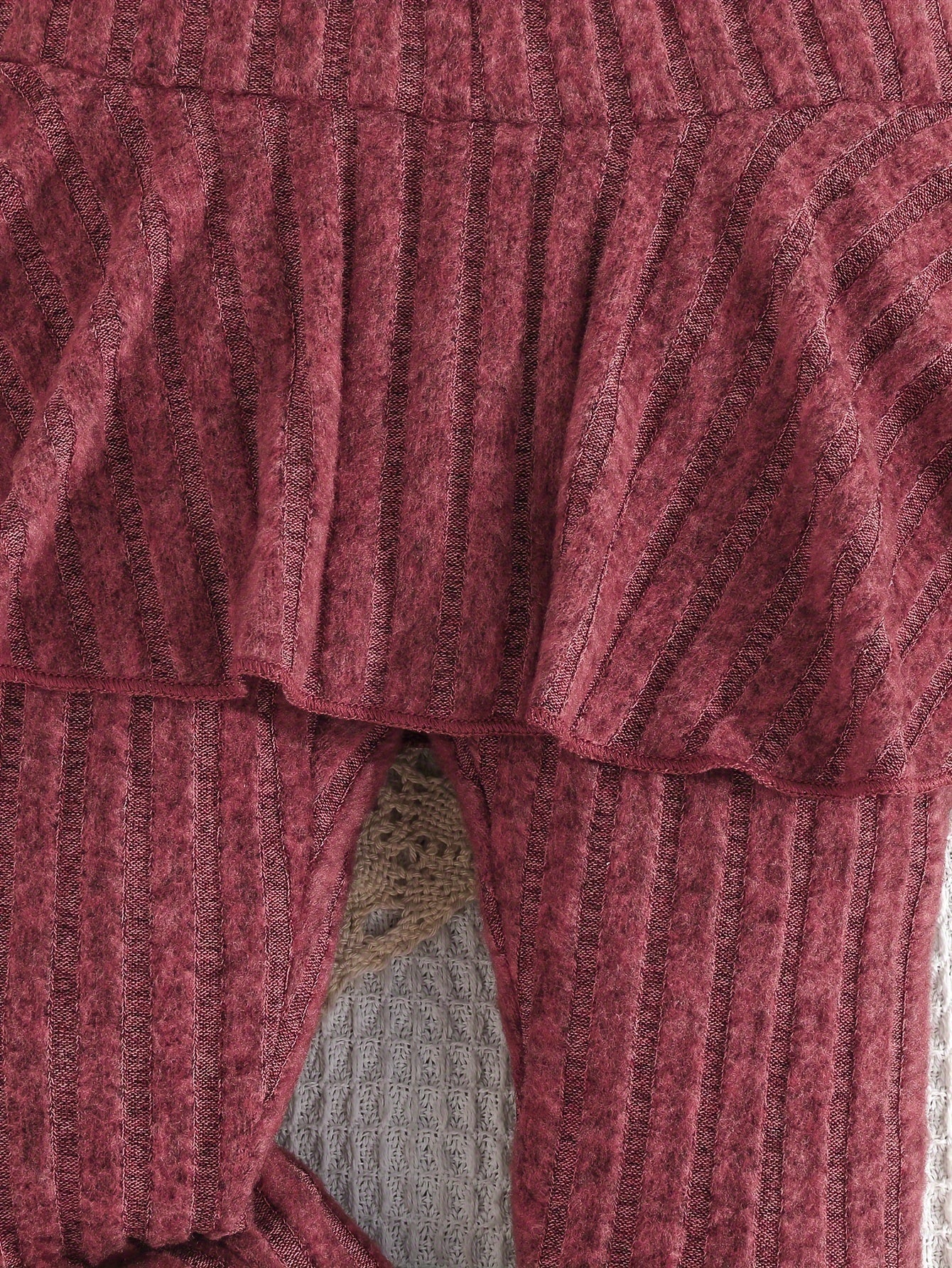 Conjunto de falda y pantalón Tess Ripp para bebé niña: informal y elegante para actividades al aire libre.