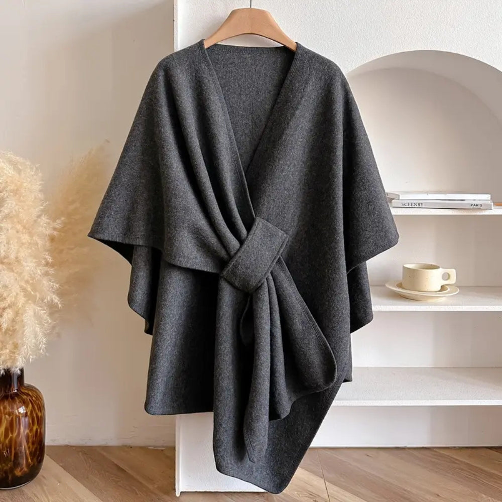 Eleganter Damen-Poncho mit Gürtel für kühle Tage