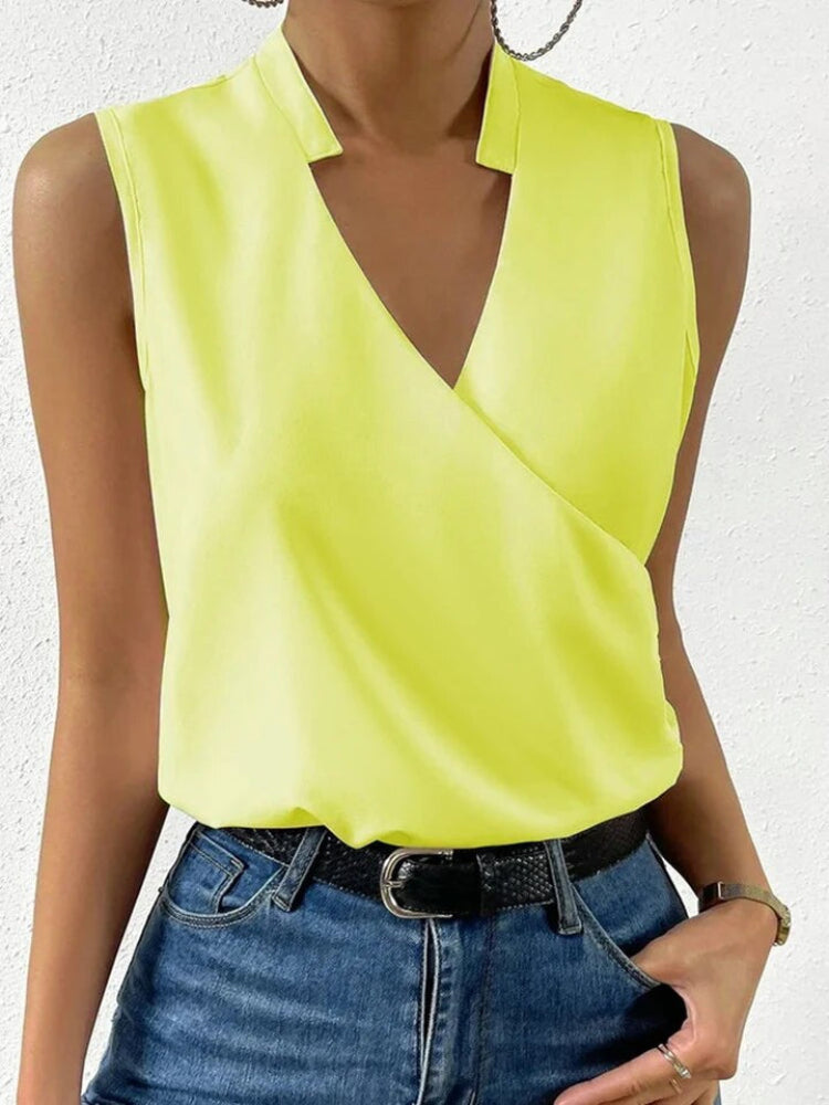 Top Lora Sommer: femenino y aireado para cualquier ocasión.