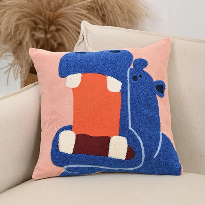 Funda de almohada con motivos de animales bordados