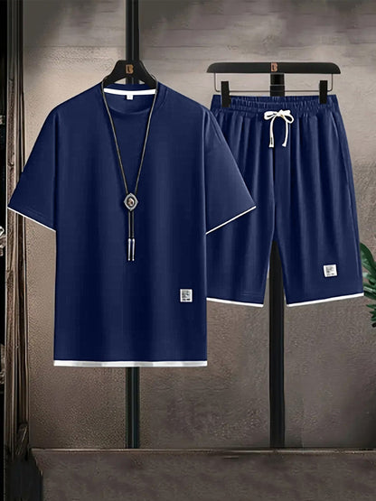 Conjunto moderno para homem com gola redonda – confortável e respirável para verões ativos.