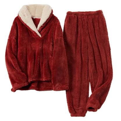Suave conjunto de pijama de forro polar de dos piezas para los días fríos
