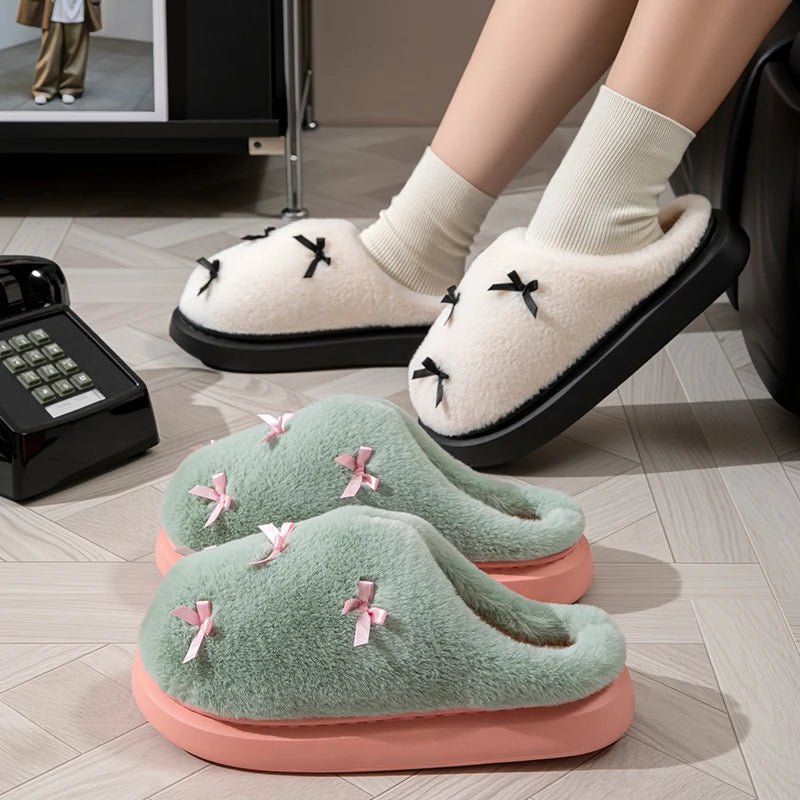 Zapatillas de casa de felpa para mujer con lazos