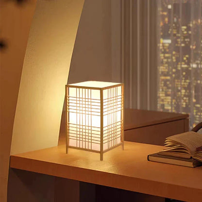 Japanska stolna lampa od bambusa – Zen stil ambijentalnog osvjetljenja