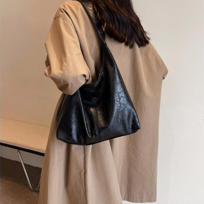 Halbmond-Schultertasche im Vintage-Stil