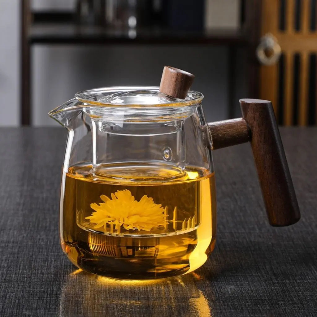 Tetera de vidrio con colador de té extraíble
