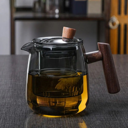 Tetera de vidrio con colador de té extraíble