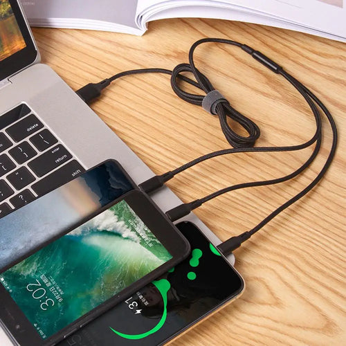 FlexCharge 3-u-1 kabel – Snažan, praktičan i univerzalan