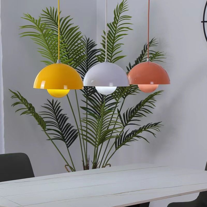 Nordic Bloom viseća lampa – Šareni dizajn i topla atmosfera