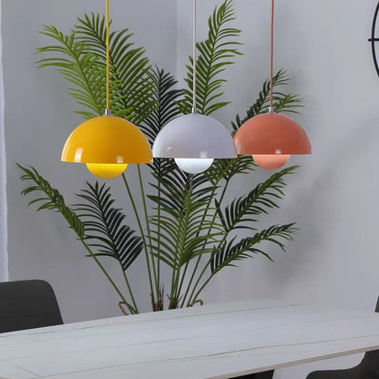 Nordic Bloom viseća lampa – Šareni dizajn i topla atmosfera