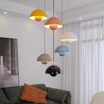 Nordic Bloom viseća lampa – Šareni dizajn i topla atmosfera