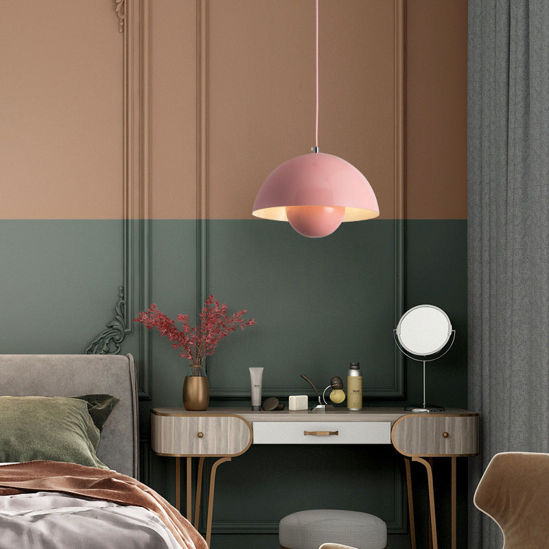 Nordic Bloom viseća lampa – Šareni dizajn i topla atmosfera