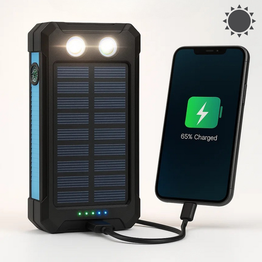Carregador solar portátil de 50000mAh – À prova de água, robusto e com lanterna.
