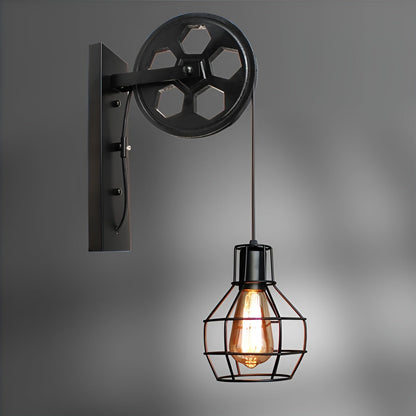 Lámpara de pared industrial con diseño de polea
