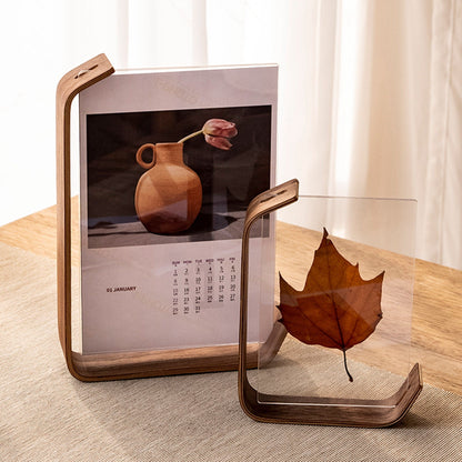 Moldura decorativa para fotografias com placas de acrílico transparentes