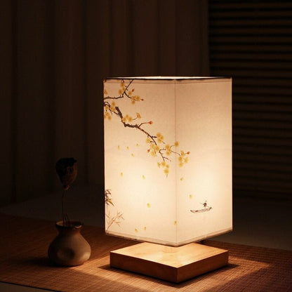Lámpara de mesa de bambú y madera con luz cálida