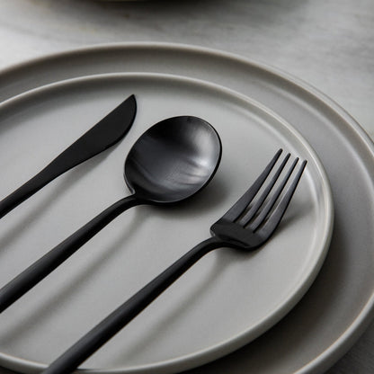 Aurora set pribora za jelo – Minimalistički, moderan i bezvremen